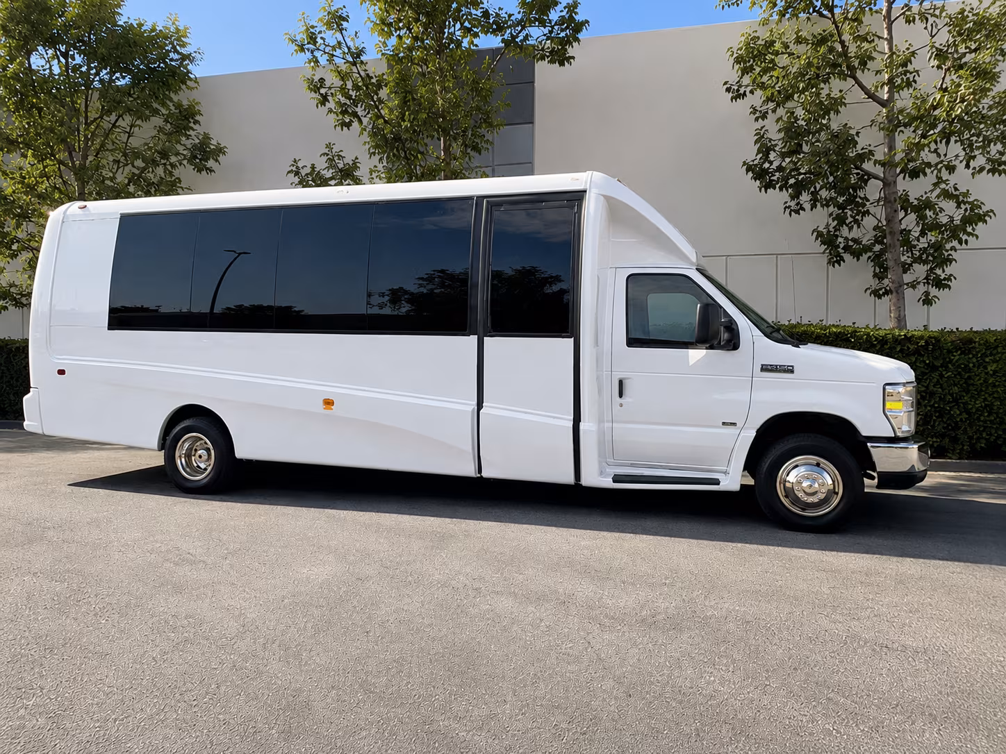 Inglewood School Event & Field Trip Transportation