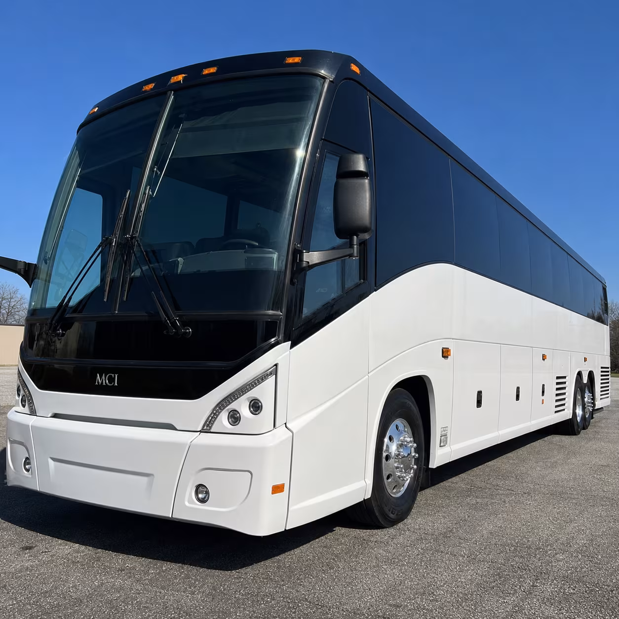 Simi Valley Airport Shuttle & Transportation party bus exterior
