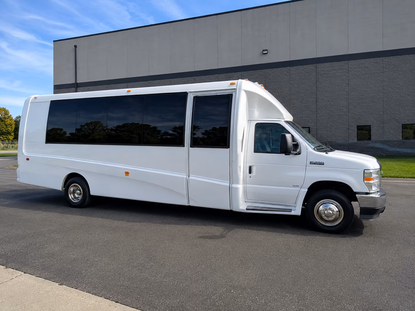 Simi Valley Airport Shuttle & Transportation group transportation