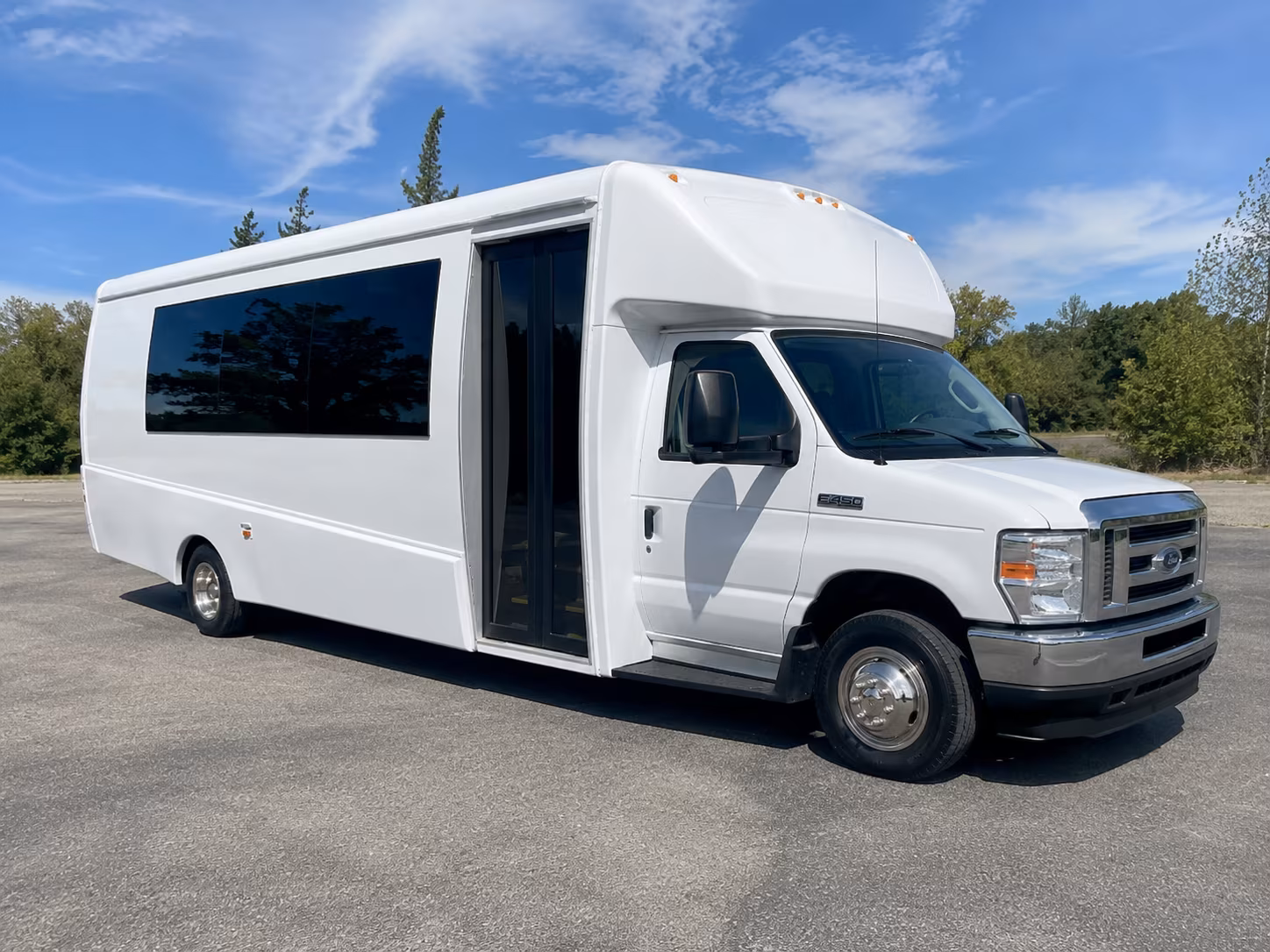 Thousand Oaks Party Bus Rental